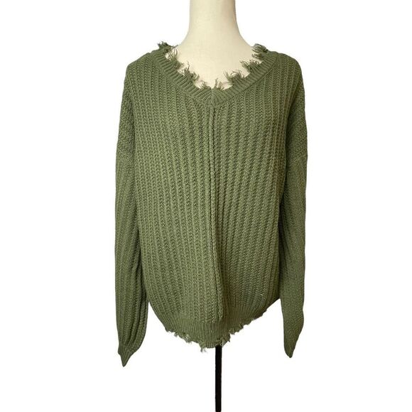 Cloud Chaser Solid Green V Neck Distressed Knitted Oversized Sweater size M - Picture 11 of 11